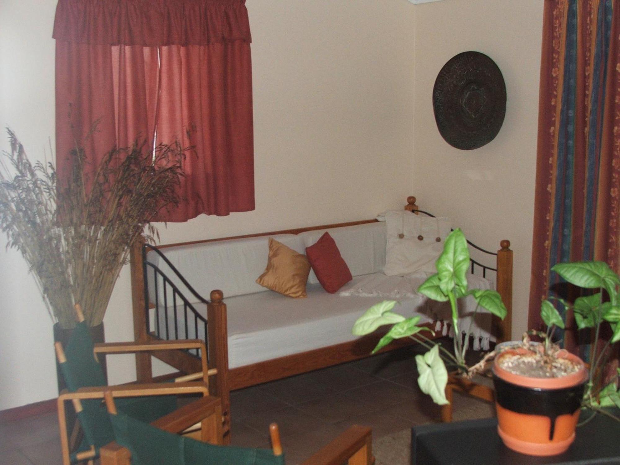 Melkhoutkloof Guest House Outeniqua Strand Стая снимка