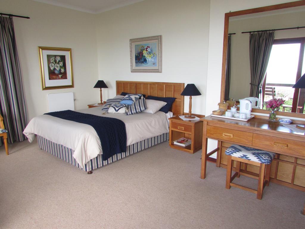 Melkhoutkloof Guest House Outeniqua Strand Стая снимка